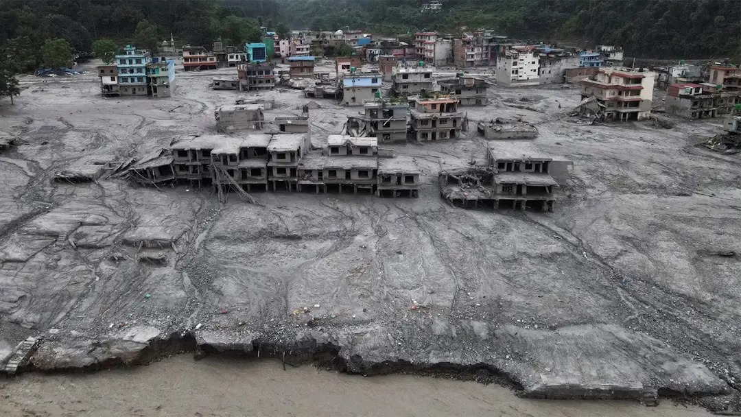 নেপালে বন্যায় মৃতের সংখ্যা বেড়ে ১ হাজার ২৮৭