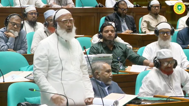 পালিয়ে গিয়েও দেশকে অস্থির করার চেষ্টা করছেন শেখ হাসিনা: জামায়াত আমির